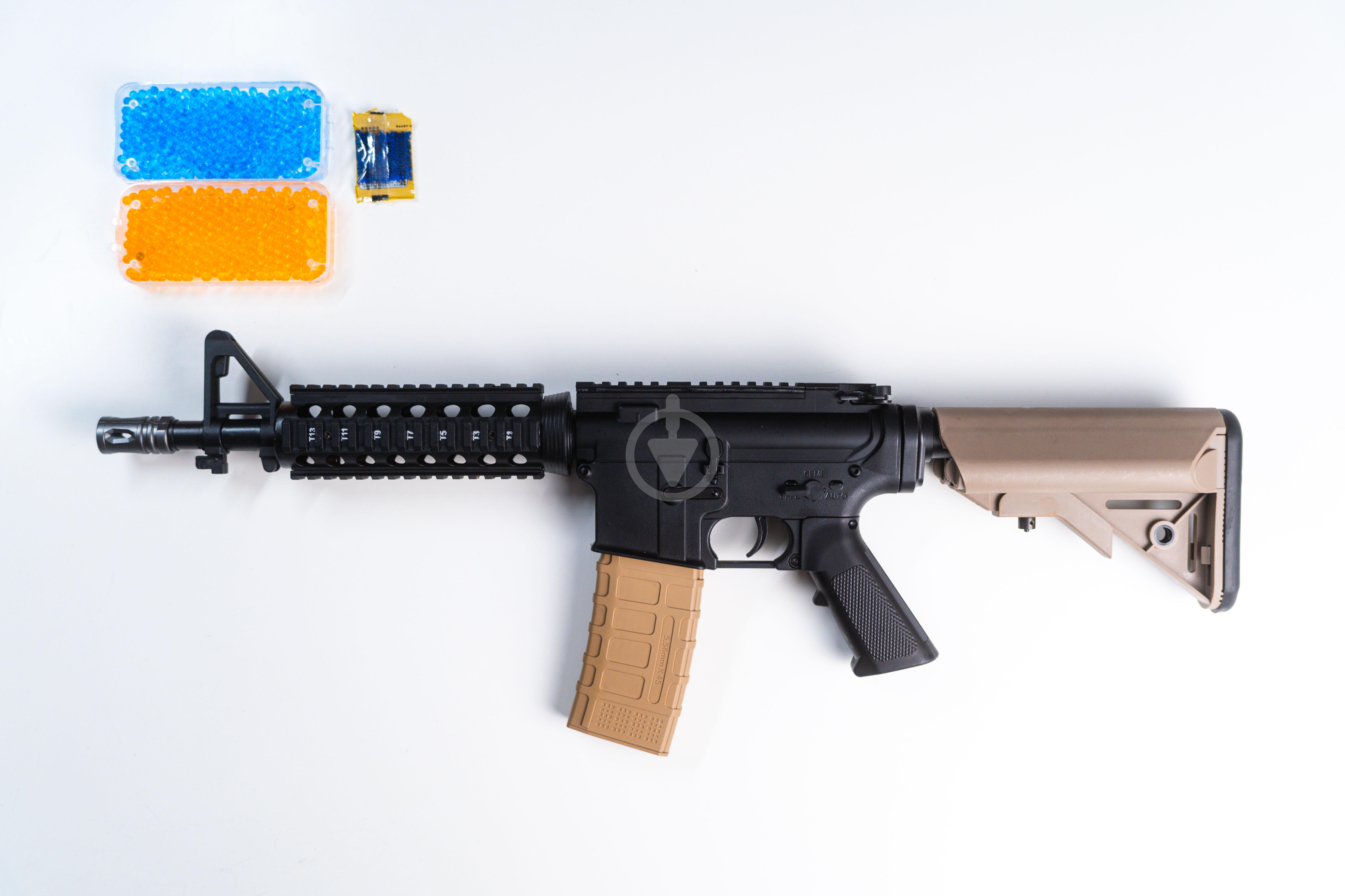 Игрушечный автомат M4A1 на орбизах (1979235551)