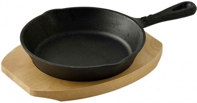 Сковорода чугунная MasterPro Cook-And-Share Bergner 15,8 х25, 4х3,2 см на деревянной подставке