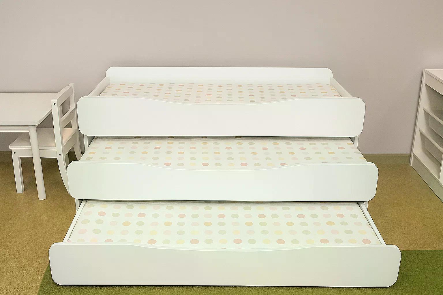 Кровать 3-х ярусная DS-21 для дошкольных учебных заведений Белый