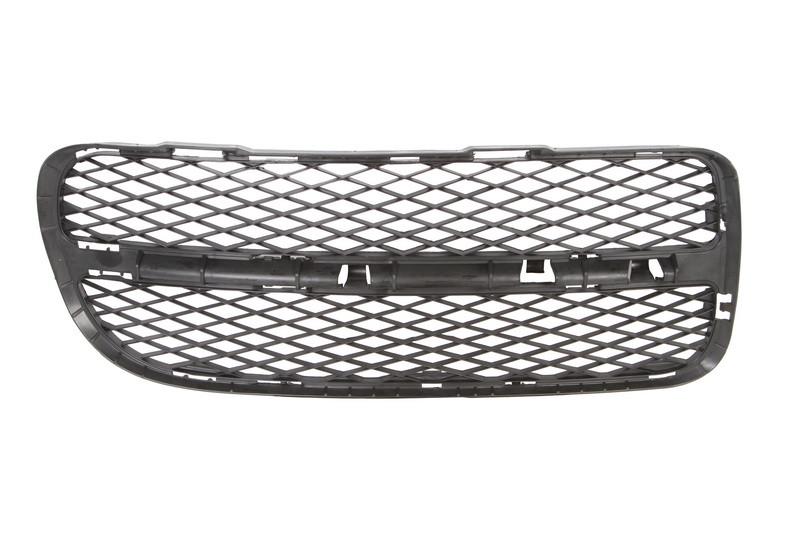 Решетка бампера AVTM Volkswagen Touareg 02-06 правая 7404 994