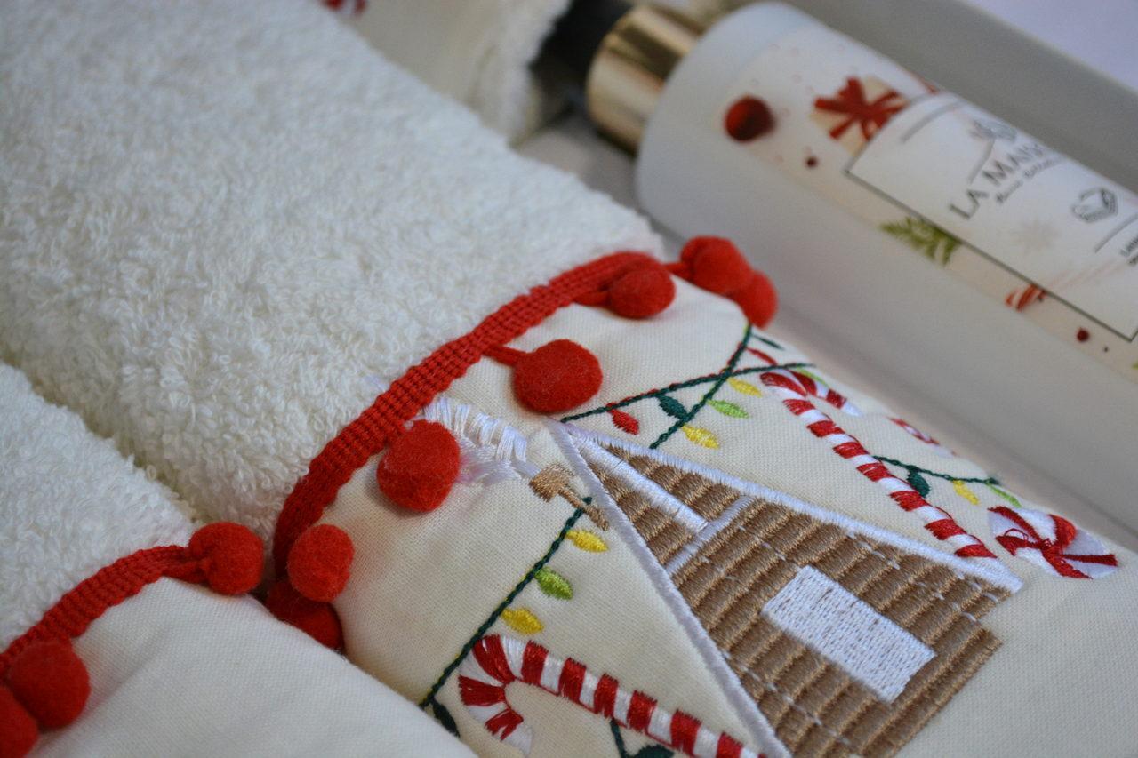 Подарунковий набір рушників La Maison d'Armorine 3 шт. з ароматом Missy (29657107) - фото 2 Подарунковий набір рушників La Maison d'Armorine 3 шт. з ароматом Missy (29657107) - фото 2