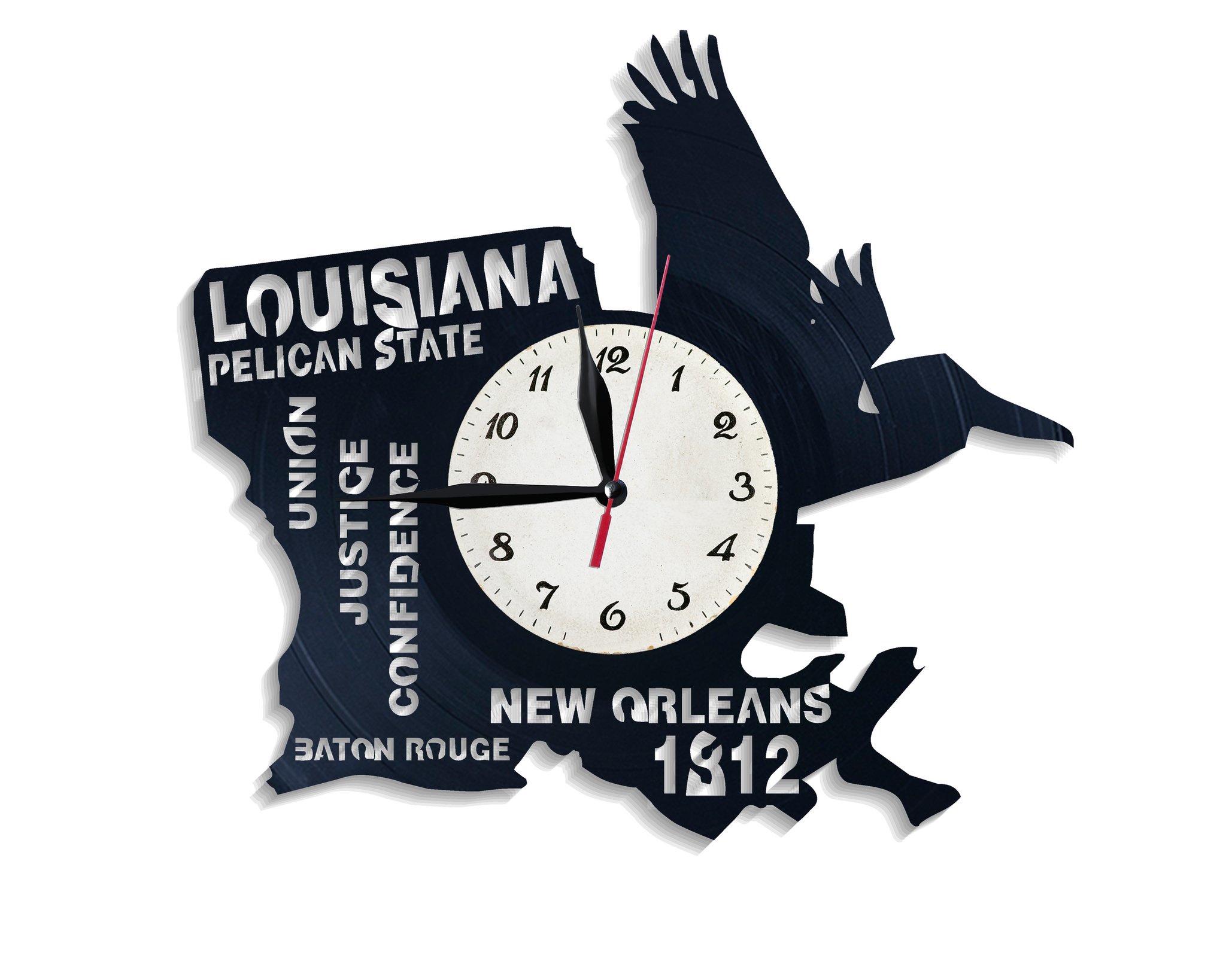 Часы настенные Луизиана 2716 из виниловой пластинки