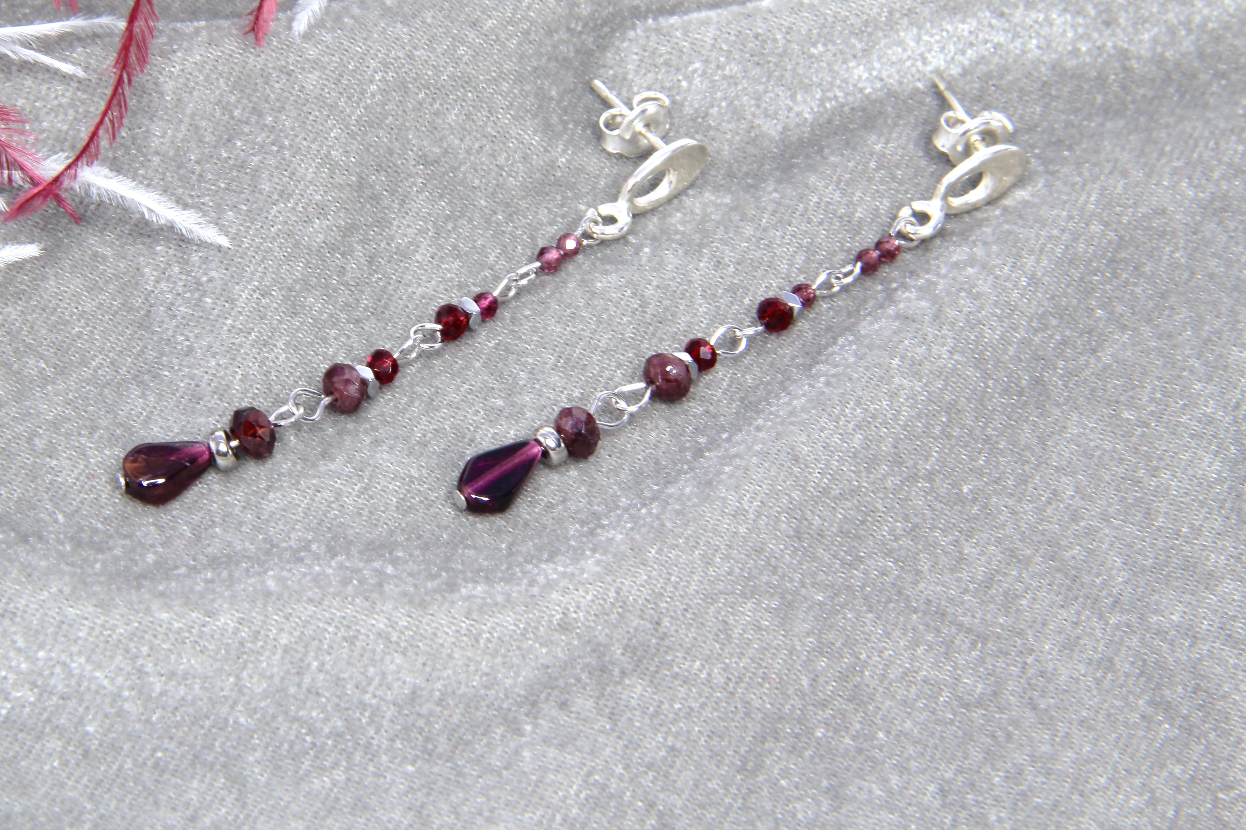 Сережки з натуральним каменем гранатом Вишенька ручна робота (ER-0096)