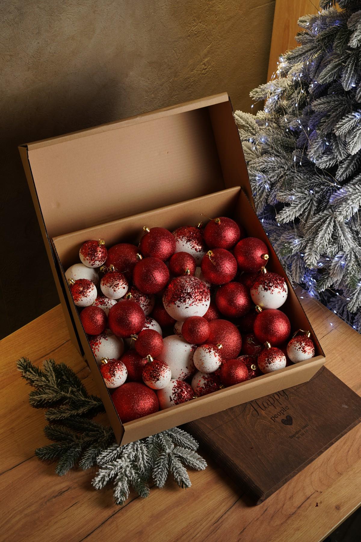 Ялинковий набір куль з блискітками Бите Скло Червоний/ілий (VYA678117) - фото 1 Ялинковий набір куль з блискітками Бите Скло Червоний/ілий (VYA678117) - фото 1