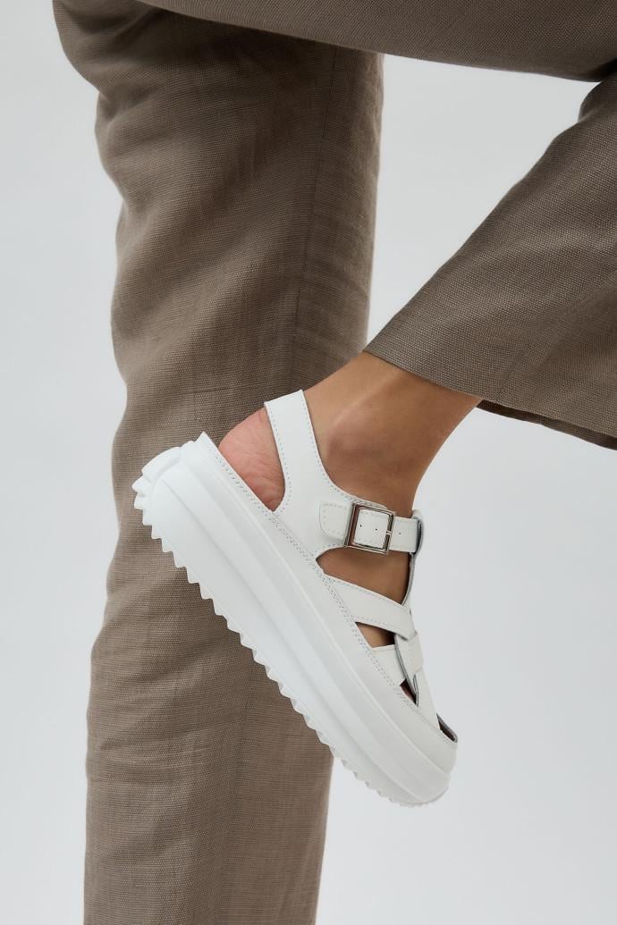 Сандалії жіночі LONZA на платформі р. 42 Білий (198408)