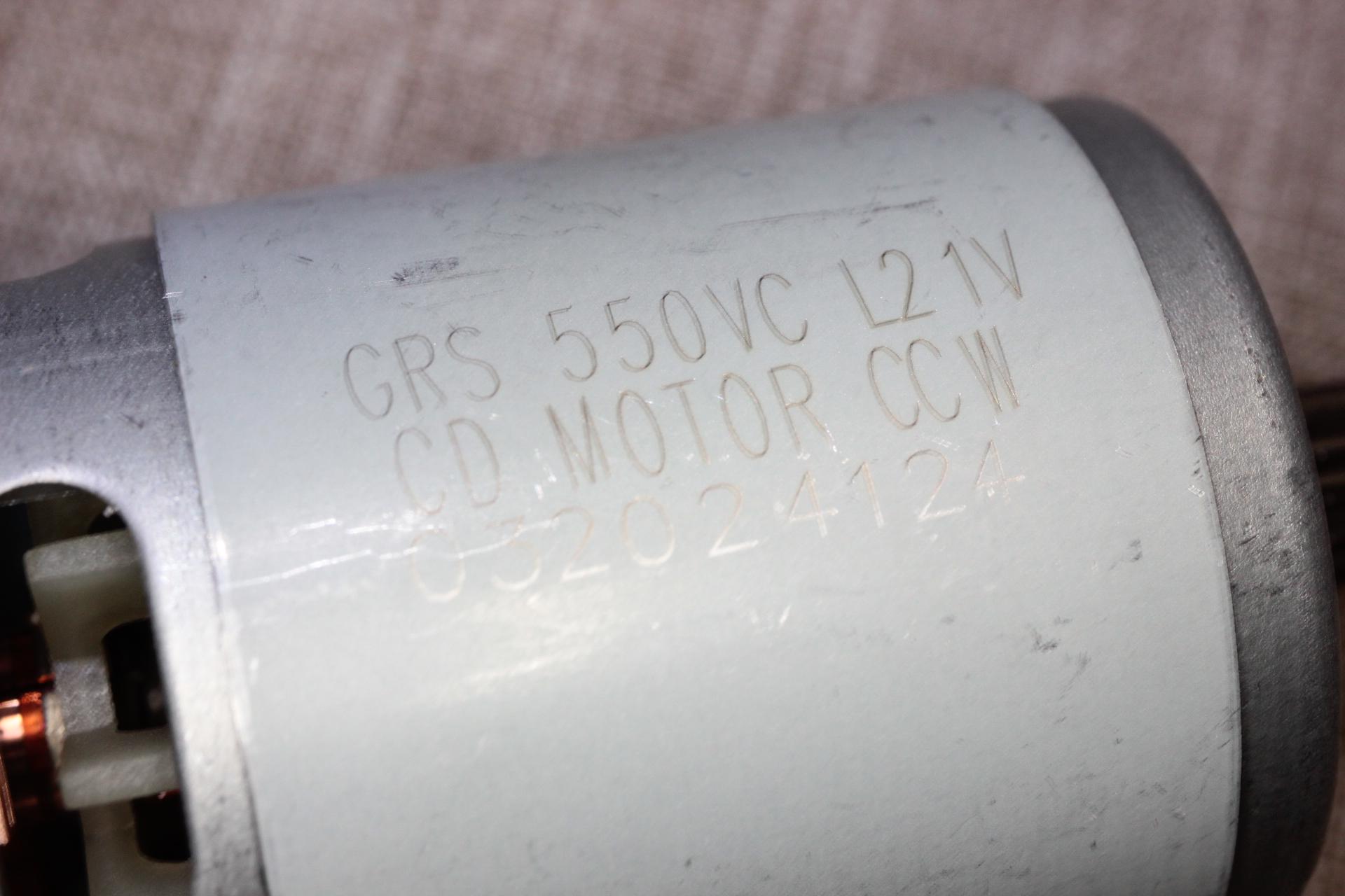 Двигатель к мини пиле RS550 21 вольт 14 зуб - фото 4 Двигатель к мини пиле RS550 21 вольт 14 зуб - фото 4