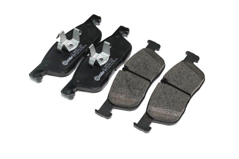 Гальмівні колодки дискові BREMBO land Rover discovery sport Range Rover evoque передні (P44026)