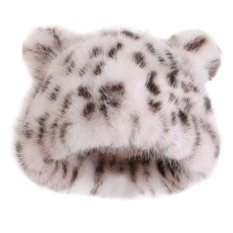 Шапка зимова хутряна з вушками Сніжний барс до 58 см Білий (35-89-1678)