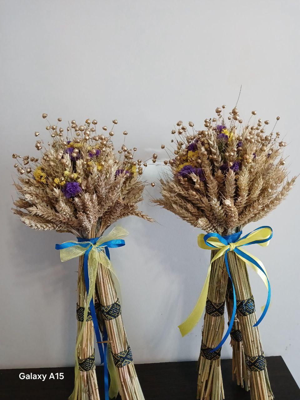 Дидух рождественский из колосья пшеницы/льна и овса на трех ножках 50-55 см с украинской лентой (2822852634) - фото 9 Дидух рождественский из колосья пшеницы/льна и овса на трех ножках 50-55 см с украинской лентой (2822852634) - фото 9