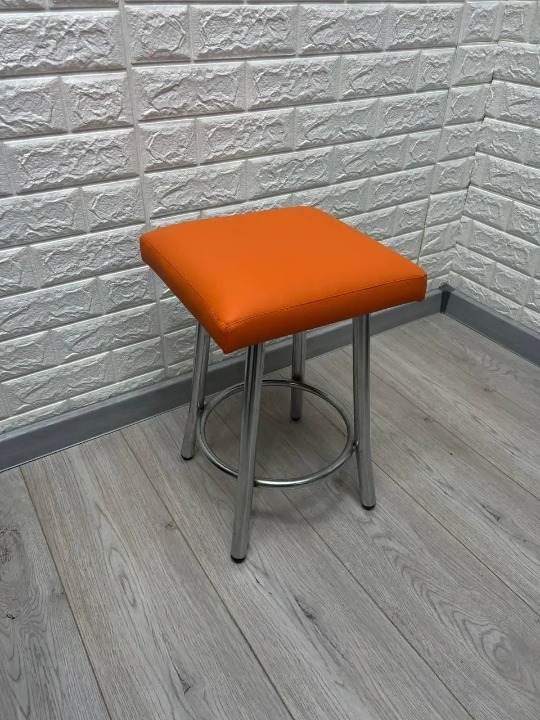 Табурет кухонний Tutty+ в хром-каркасі 30х30х45 см Помаранчевий (28374703)