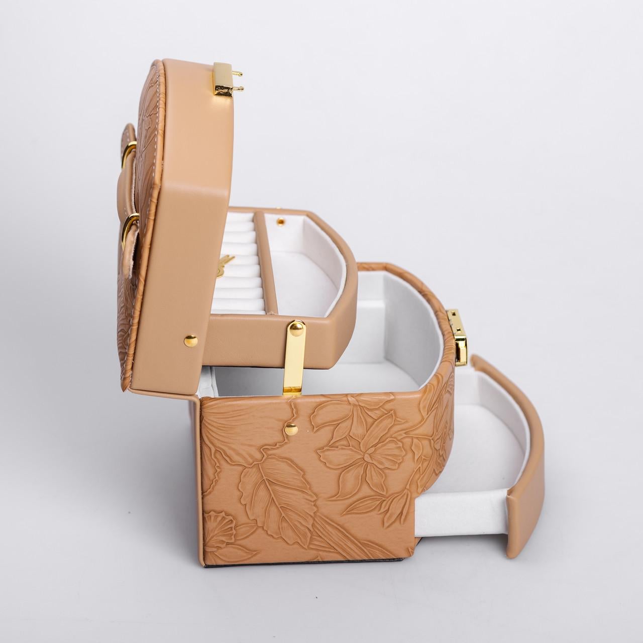 Скринька для прикрас з еко шкіри 3 яруси із замком для ювелірних виробів (6693)