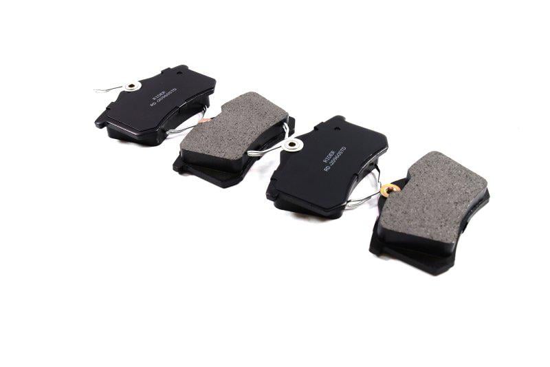 Тормозные колодки дисковые Rider Standard для Volkswagen Passat Golf 2 3 Peugeot 405 задние (RD.20960STD)