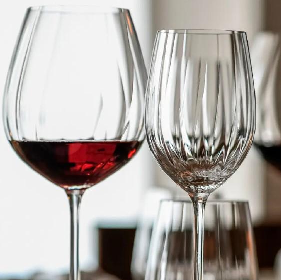 Набор бокалов для белого вина Schott Zwiesel Prizma 6 шт. 296 мл (121569) - фото 2 Набор бокалов для белого вина Schott Zwiesel Prizma 6 шт. 296 мл (121569) - фото 2