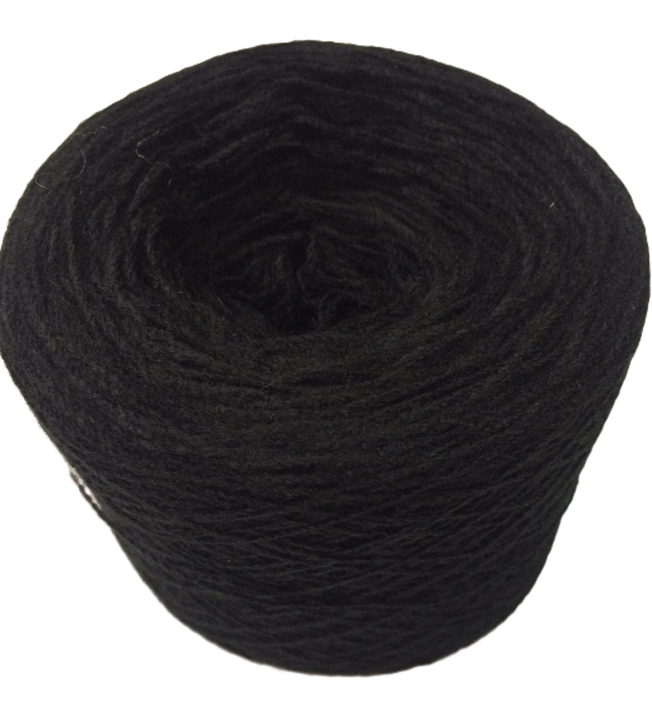 Нитки акрилові для вишивки 50 г Чорний 401 Нитки акрилові для вишивки 50 г Чорний 401