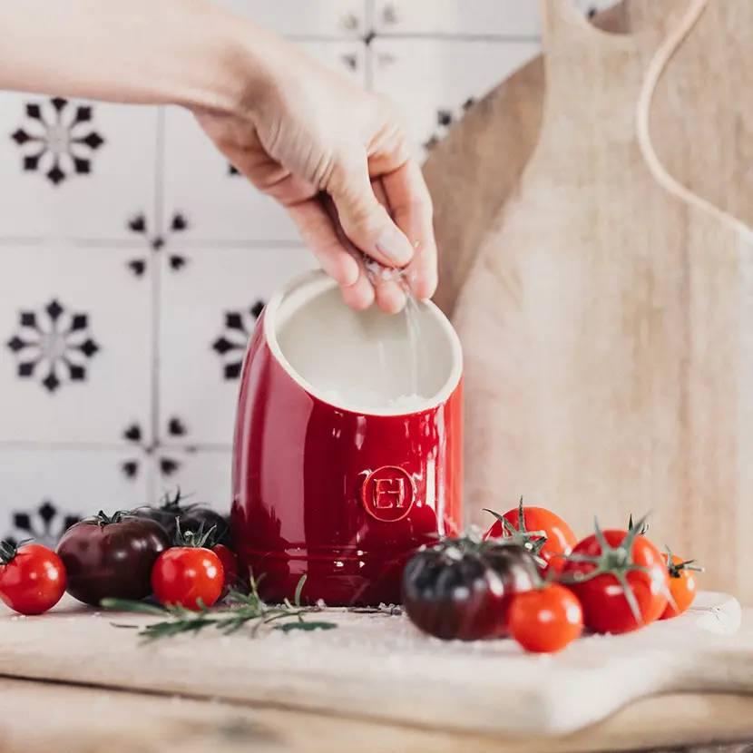 Рукав для соли Emile Henry Kitchen Tools 550 мл Красный (340202) - фото 5