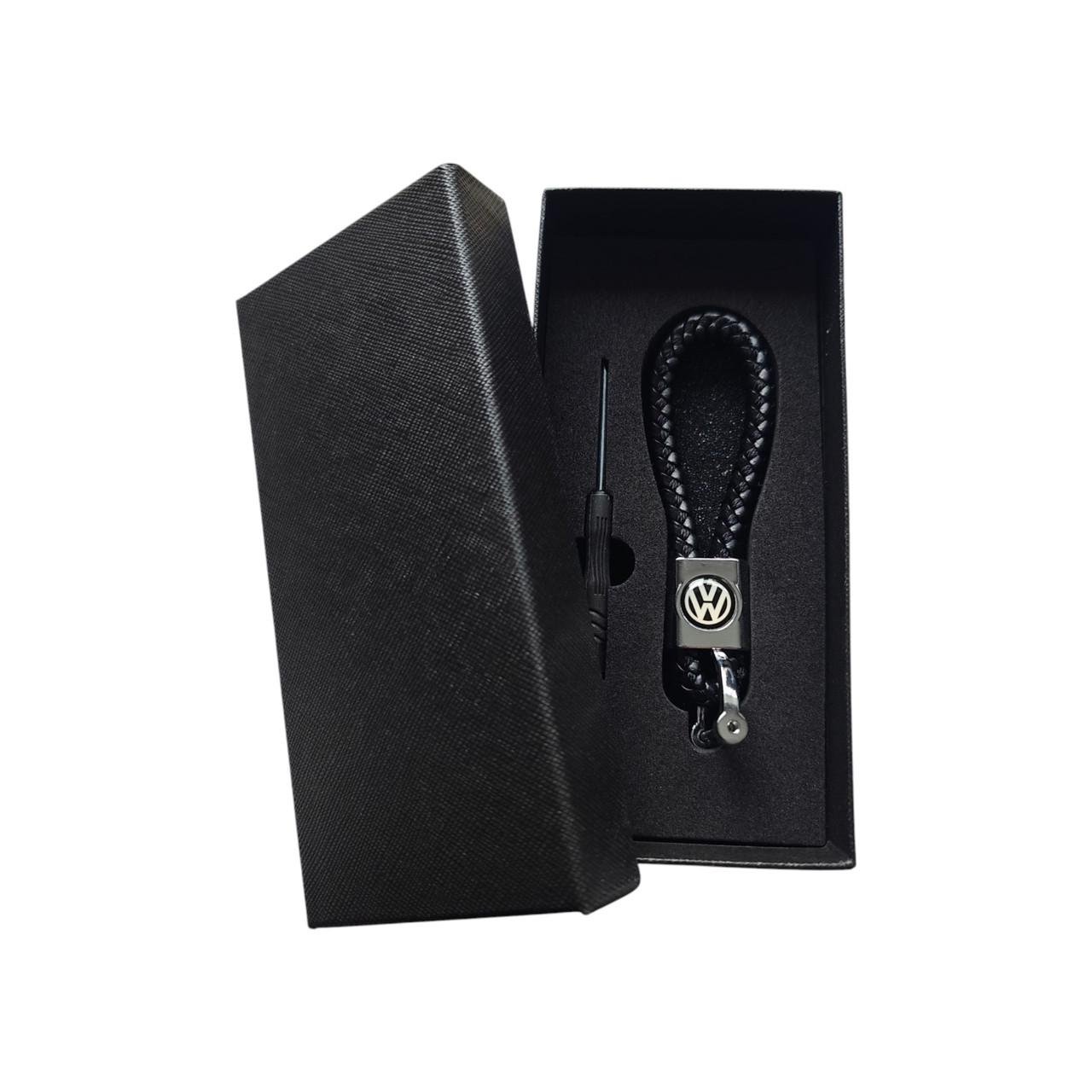 Брелок автомобильный Volkswagen кожаный с карабином (1385640090)