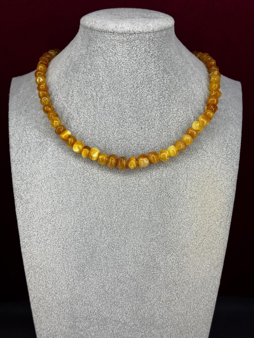 Бусы из янтаря лечебные 43 см (н-900)