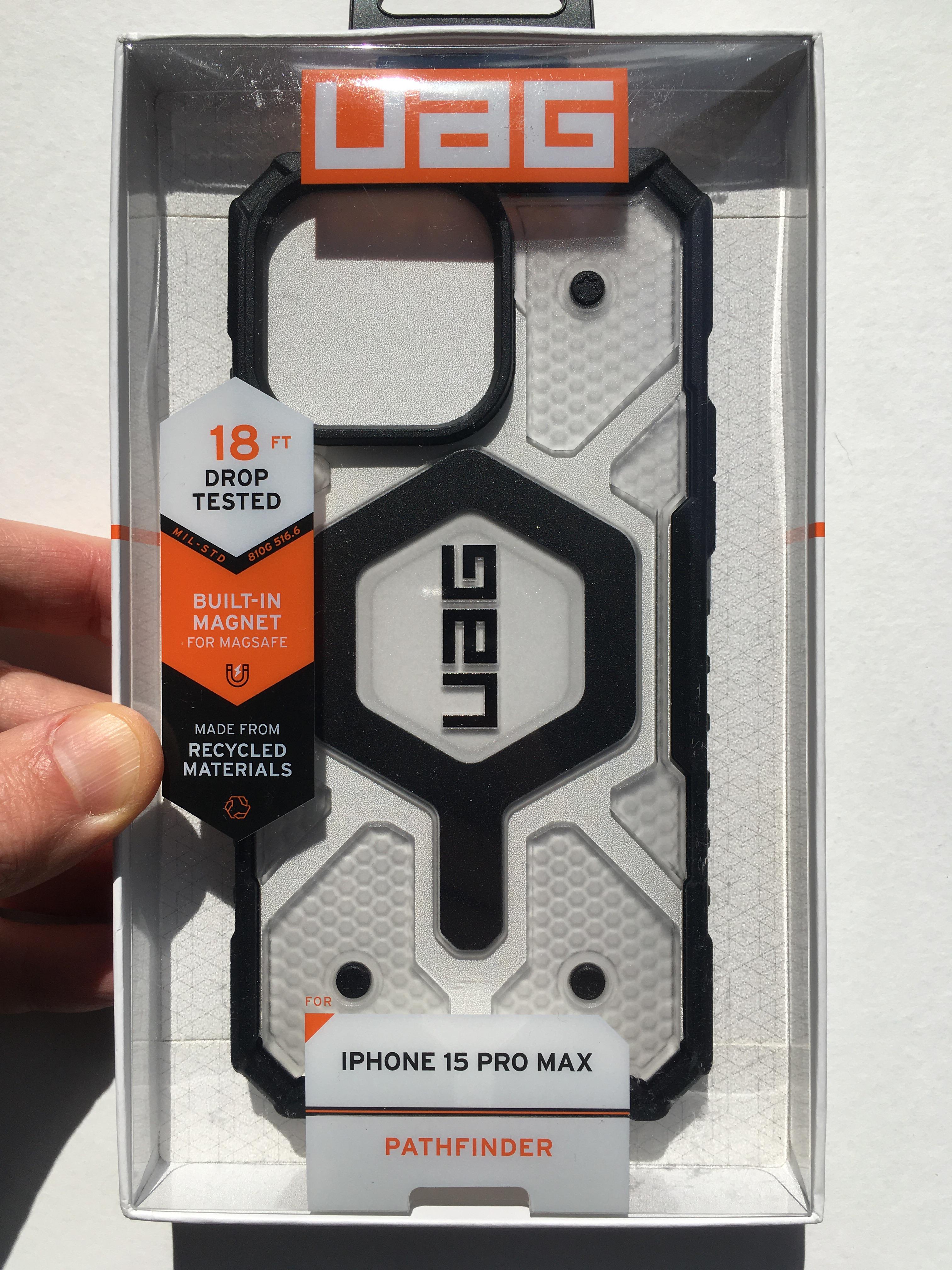 Чохол мілітарі протиударний UAG Pathfinder Clear Case with Magnet 114301114343 для Iphone 15 Pro Max (6.7") Ice