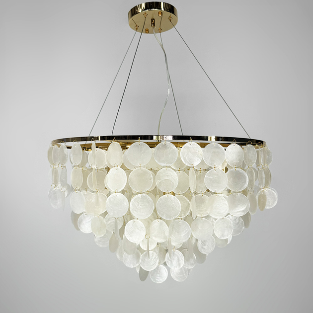Люстра подвесная Athelia с перламутровыми монетками Ø 50 см (D 8598 GD+Shell) - фото 1 Люстра подвесная Athelia с перламутровыми монетками Ø 50 см (D 8598 GD+Shell) - фото 1