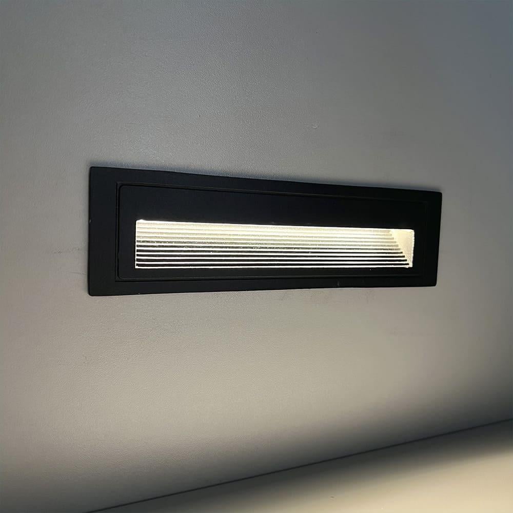 Светильник для лестницы в горизонтальном корпусе 202х57 мм (10015) - фото 2