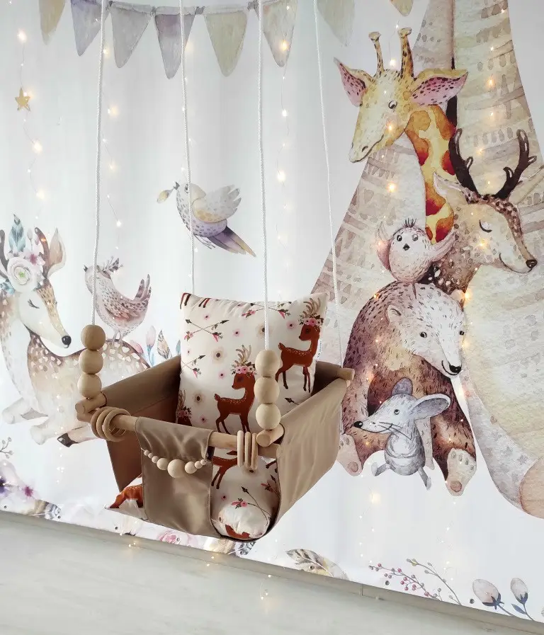 Качели подвесные Бемби для детей от 6 месяцев нагрузкой до 40 кг 33х33х23 см