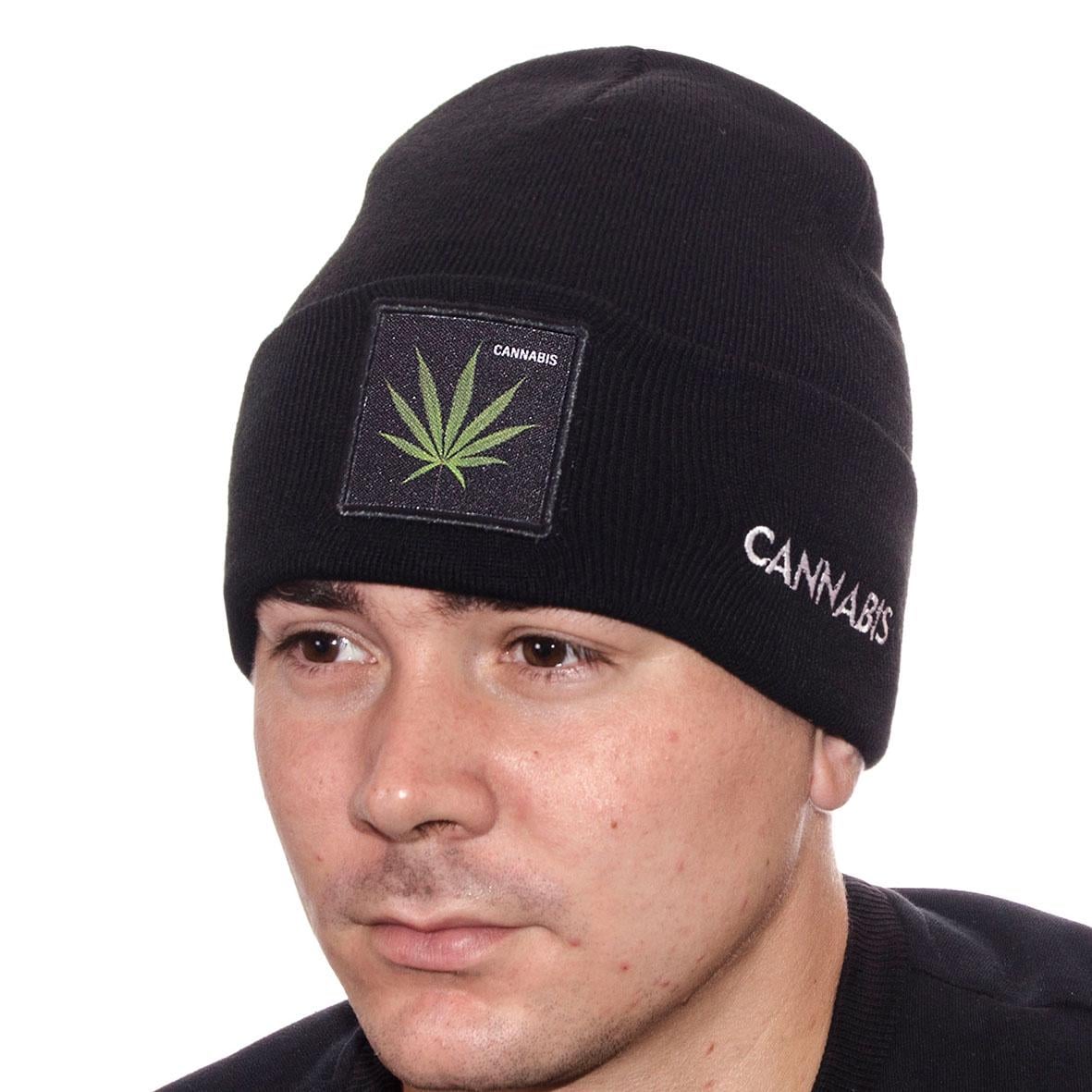 Шапка з шевроном Cannabis L21016 57-58 Чорний