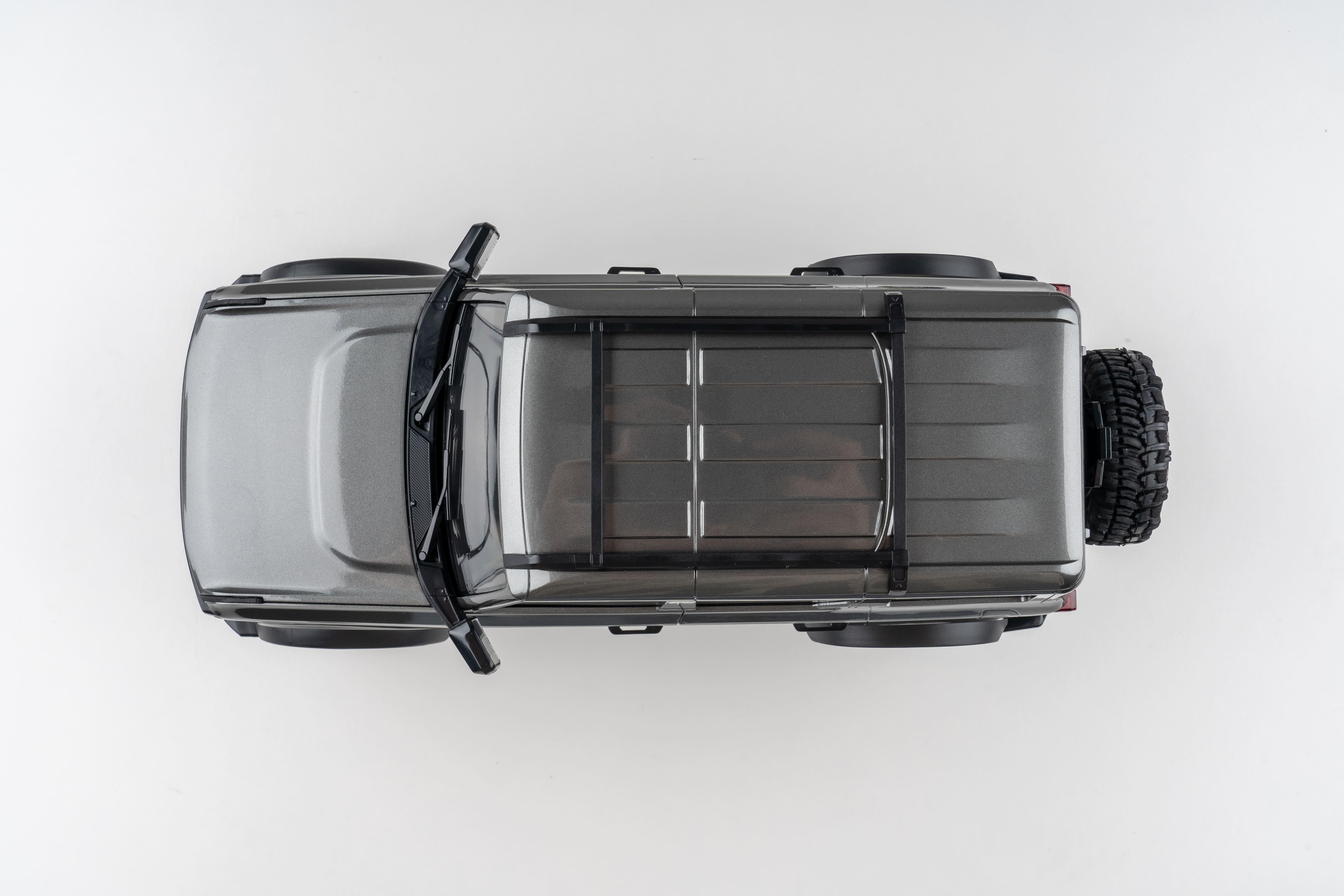 Радиоуправляемая машина EazyRC 1:18 Bronx Bronco RTR Dark grey - фото 7 Радиоуправляемая машина EazyRC 1:18 Bronx Bronco RTR Dark grey - фото 7