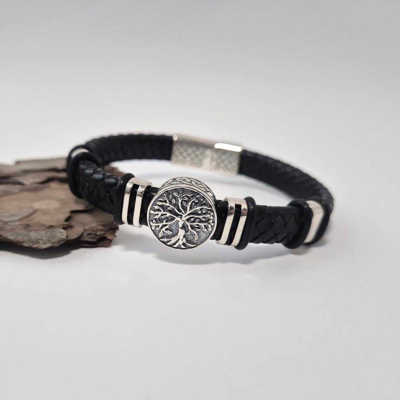 Серебряный кожаный широкий браслет Оберег Дерево 19 см серебро 925 пробы черненое 21,53 г (75328)