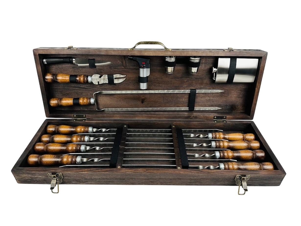 Подарочный набор шампуров ручной работы Скиф классик 19 предметов в кейсе 75х24х11 см Коричневый (124-10-KS-7404)