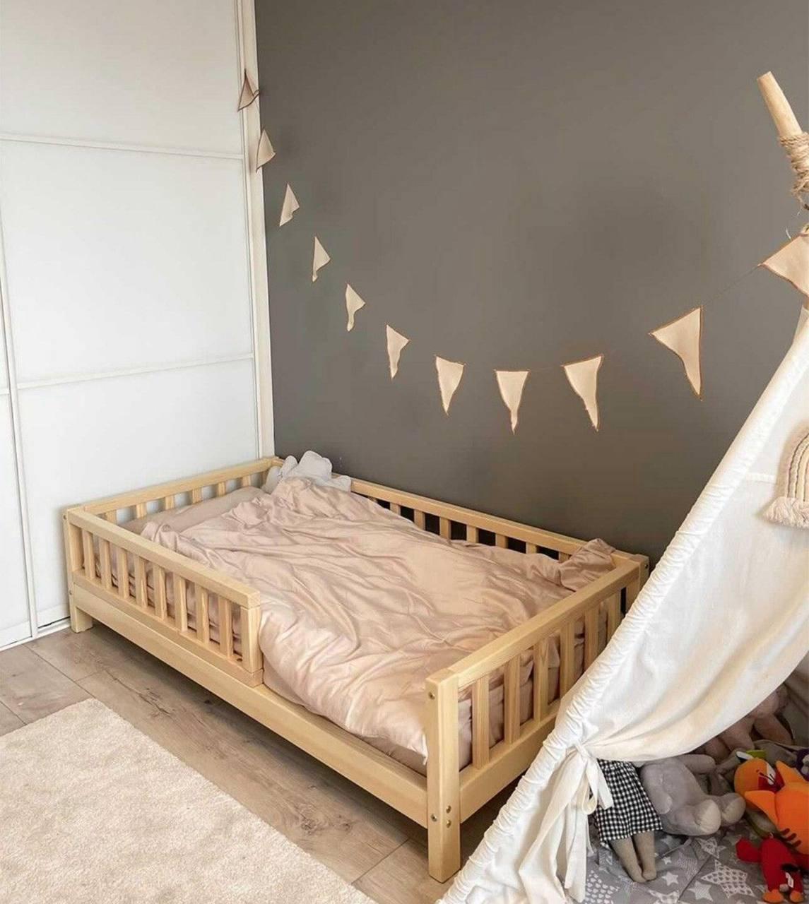 Кровать из натурального дерева 80х195 см Сосна (DL0029) Кровать из натурального дерева 80х195 см Сосна (DL0029)