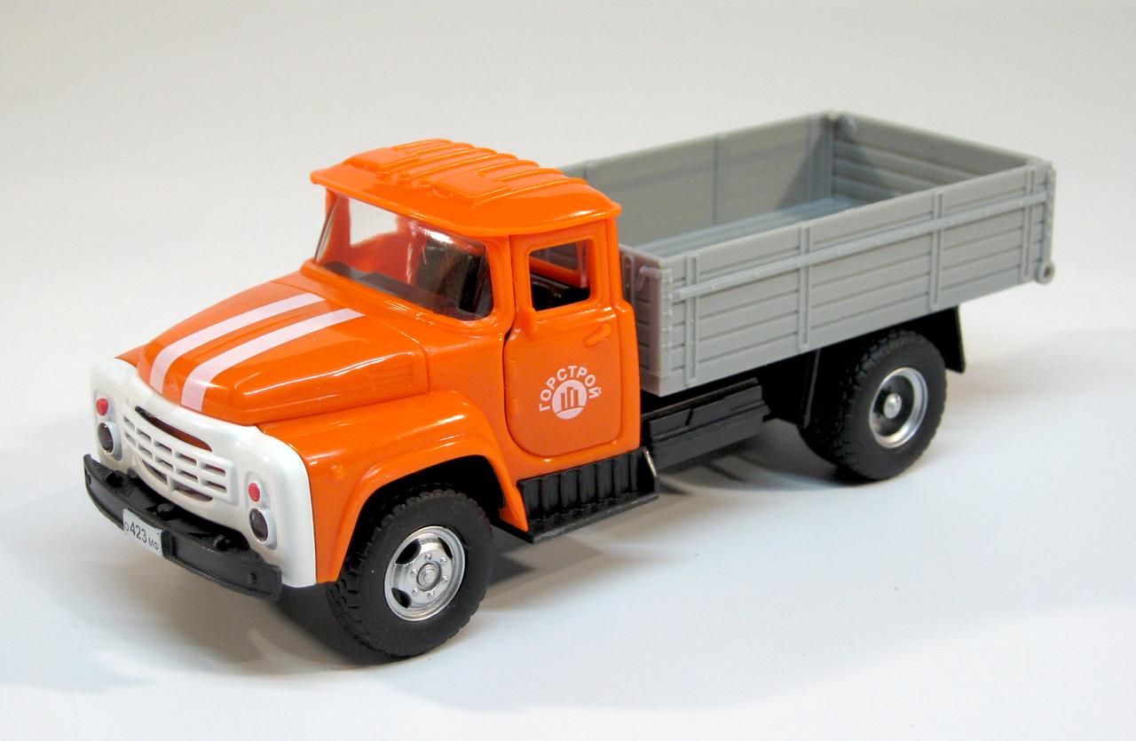 Модель пластмассовая ЗИЛ-130 (9709B)