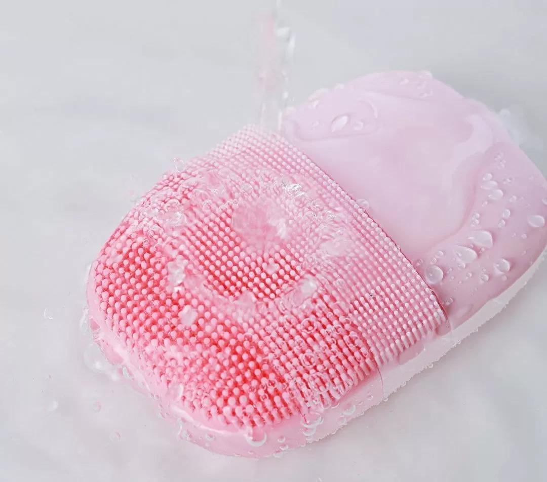 Масажер для обличчя inFace Sonic Facial Device MS2000 ультразвуковий Pink (1699477971) - фото 2