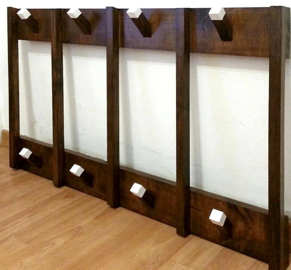 Вешалка для сумок из дерева Поверло 4 Капучино (ВСУ-400509)