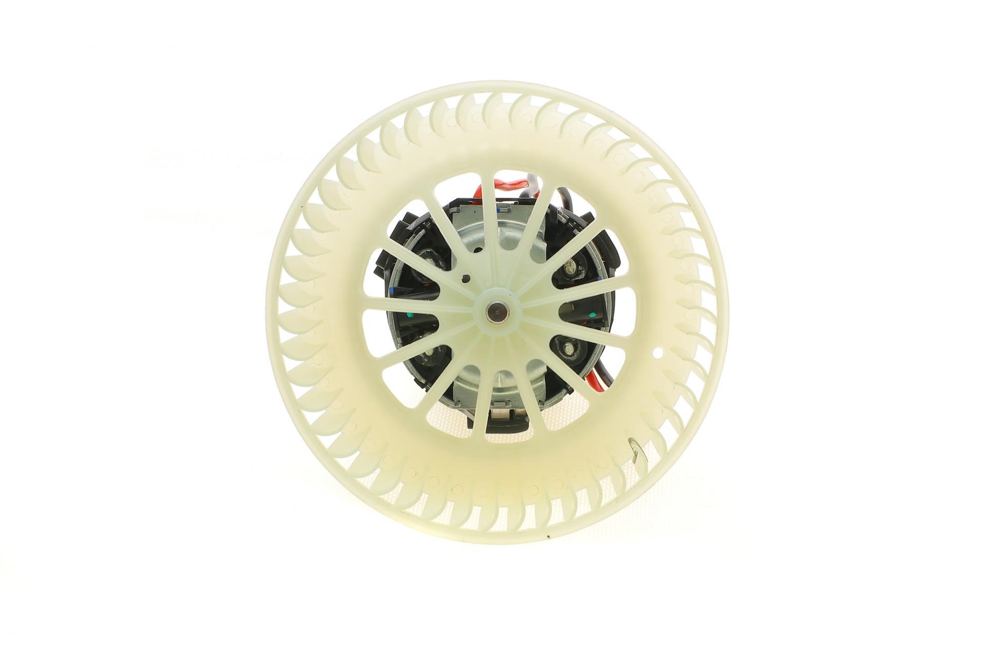 Моторчик печи NRF BMW 5 F10/F11/7 F01/F02/F03/F04 1.6-6.0 08-18 34189