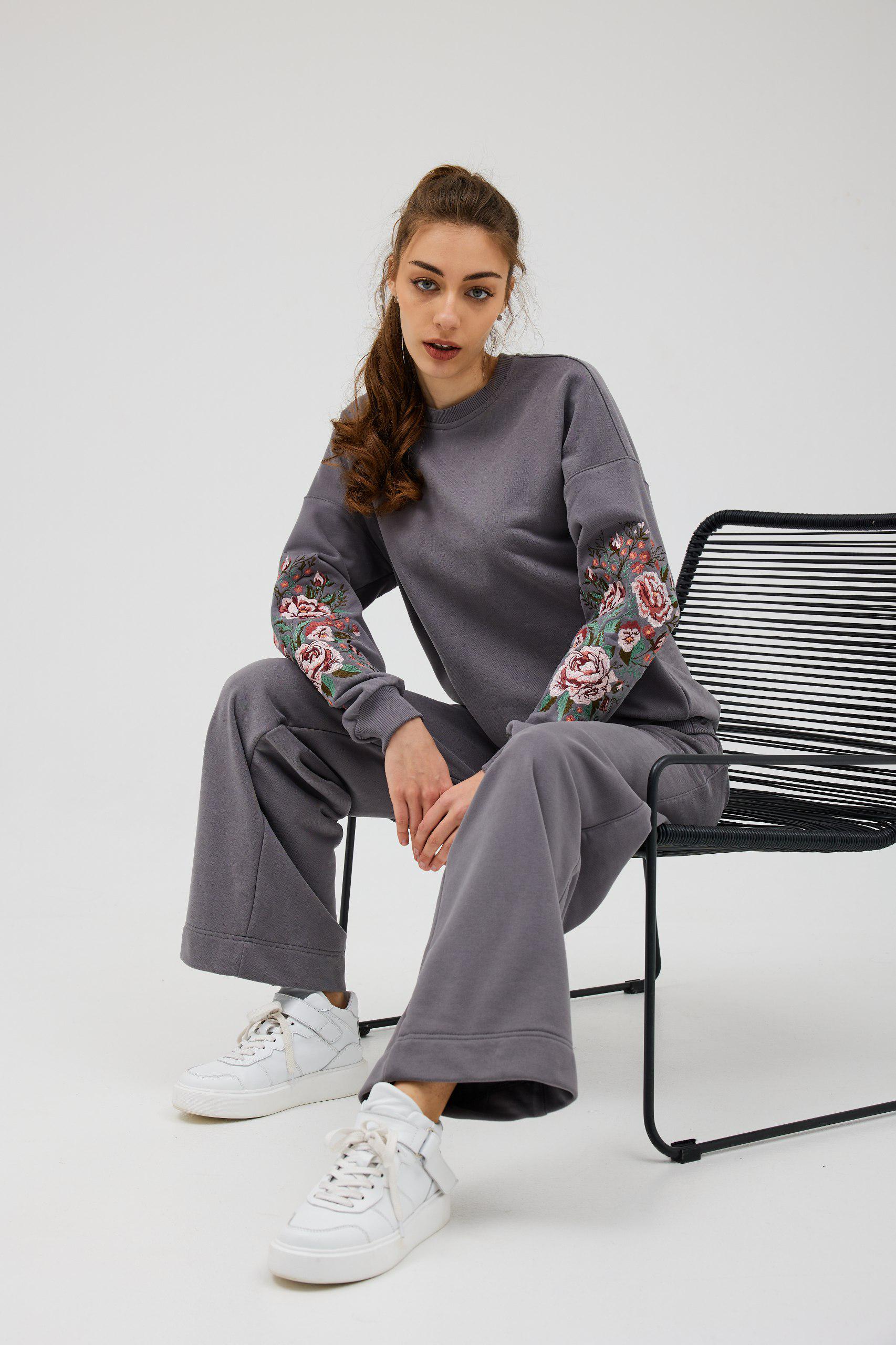 Прогулянковий костюм жіночий Lookeriya з вишивкою Троянди тринитка світшот та штани-палаццо XL Сірий (31495247)