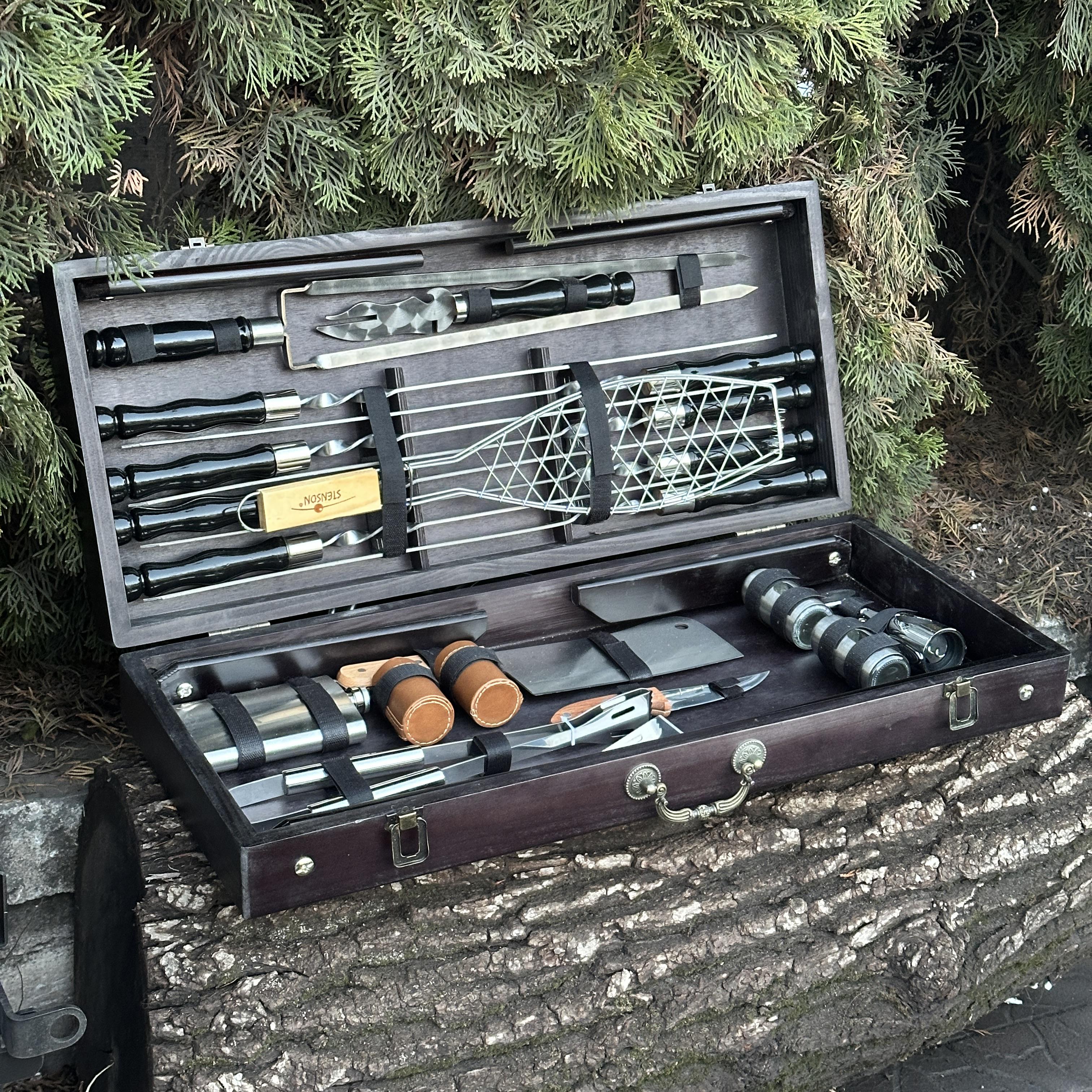 Набір шампурів з аксесуарами Mzavod Майстер Гриль із нержавіючої сталі в дерев’яному кейсі-столі 680x300x110 мм Чорний (136-17-1191610000050) - фото 8 Набір шампурів з аксесуарами Mzavod Майстер Гриль із нержавіючої сталі в дерев’яному кейсі-столі 680x300x110 мм Чорний (136-17-1191610000050) - фото 8