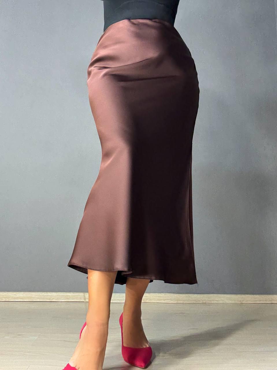 Юбка женская Gritana 230 атласная королевский шелк с разрезом на резинке S Коричневый (5031)