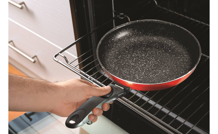 Набір посуду Berlinger Haus Metallic Line BURGUNDY Edition 12 предметів (BH-1674) - фото 3 Набір посуду Berlinger Haus Metallic Line BURGUNDY Edition 12 предметів (BH-1674) - фото 3