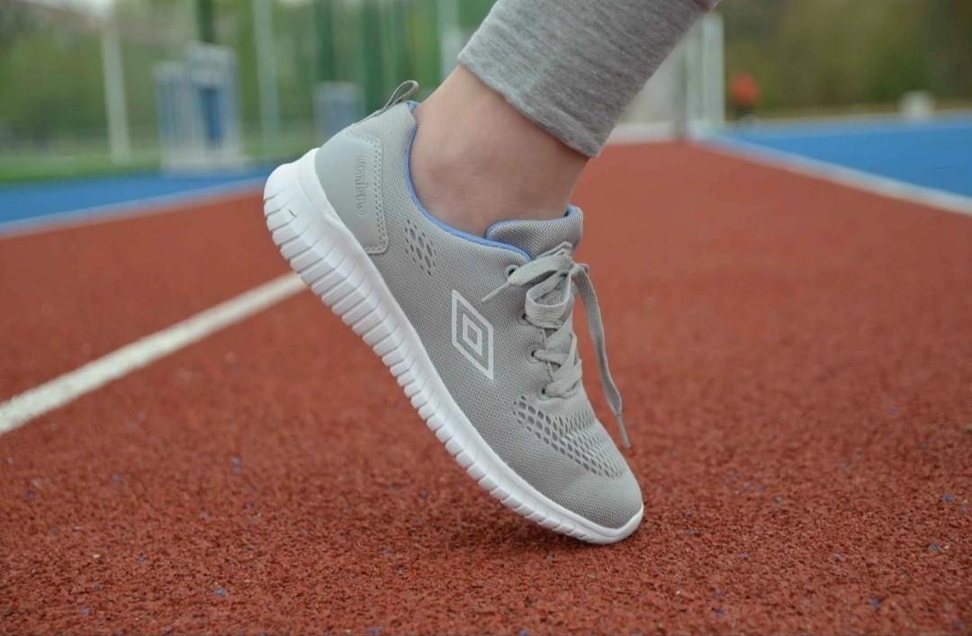 Кроссовки женские для отдыха Umbro Chass р. 37 23,5 см (1871289451)