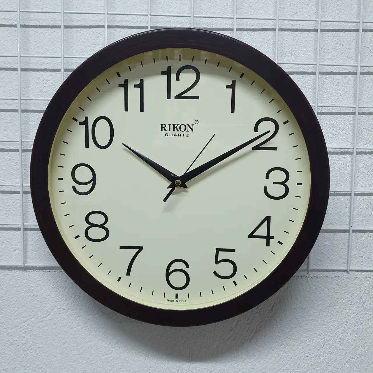 Часы настенные Rikon 1751 Brown/Ivory (35345946) Часы настенные Rikon 1751 Brown/Ivory (35345946)