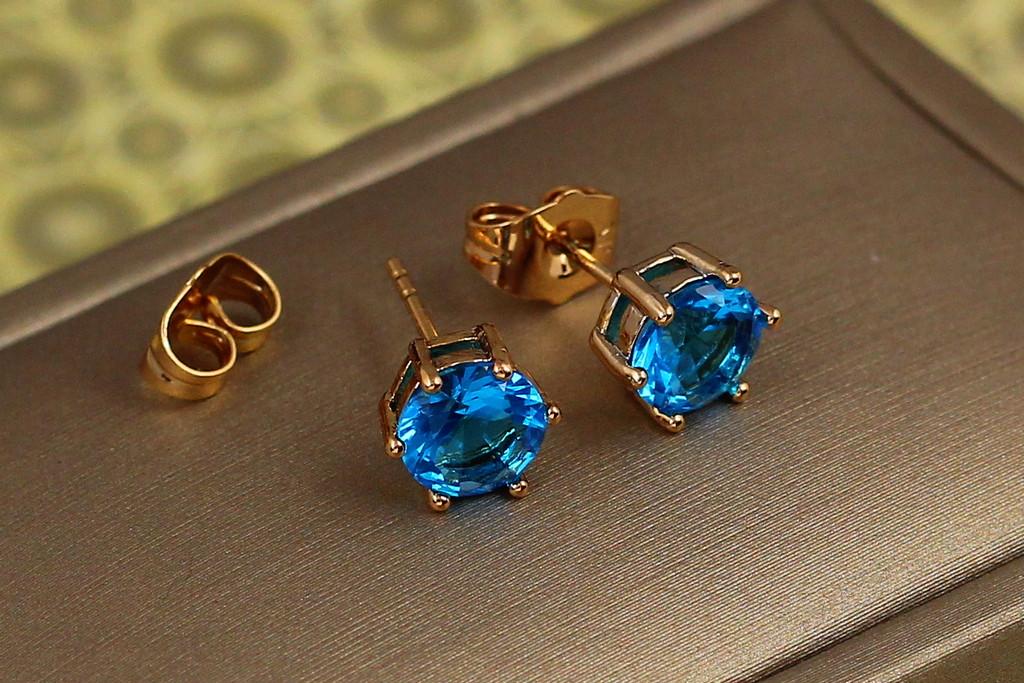 Серьги гвоздики Xuping Jewelry с голубым камнем шесть креплений 7 мм Золотистый (2266707961)
