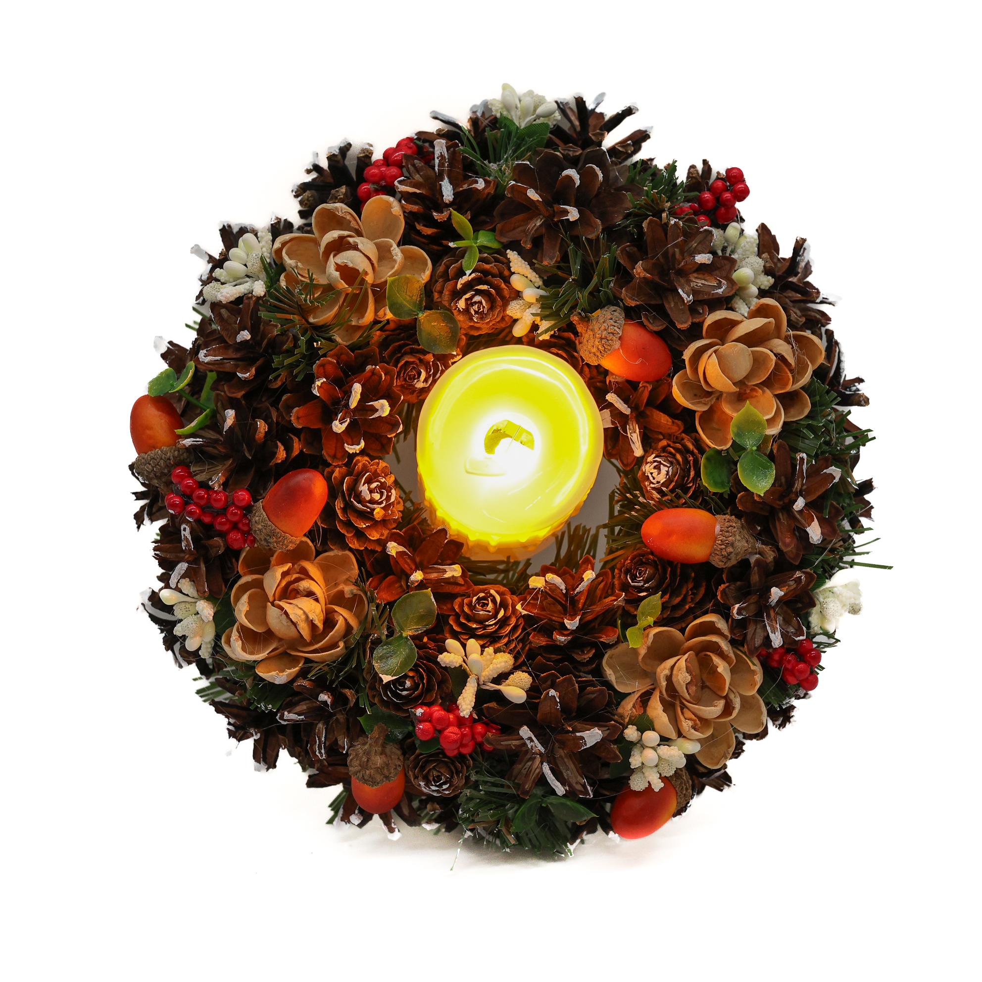 Венок-подсвечник из шишек и ягод с лед свечой 22/10 см (В2202Л) - фото 2