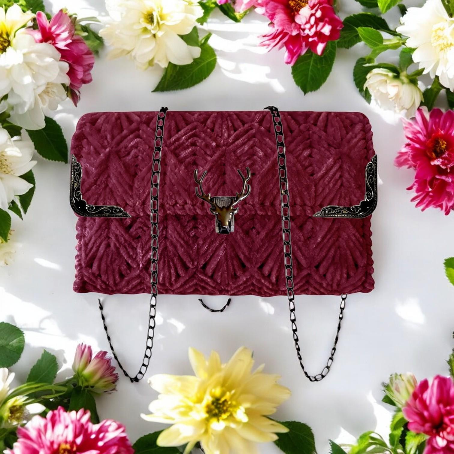 Набор для создания сумки из пластиковой канвы Черный олень №1 Бордовый (8093-30) - фото 3