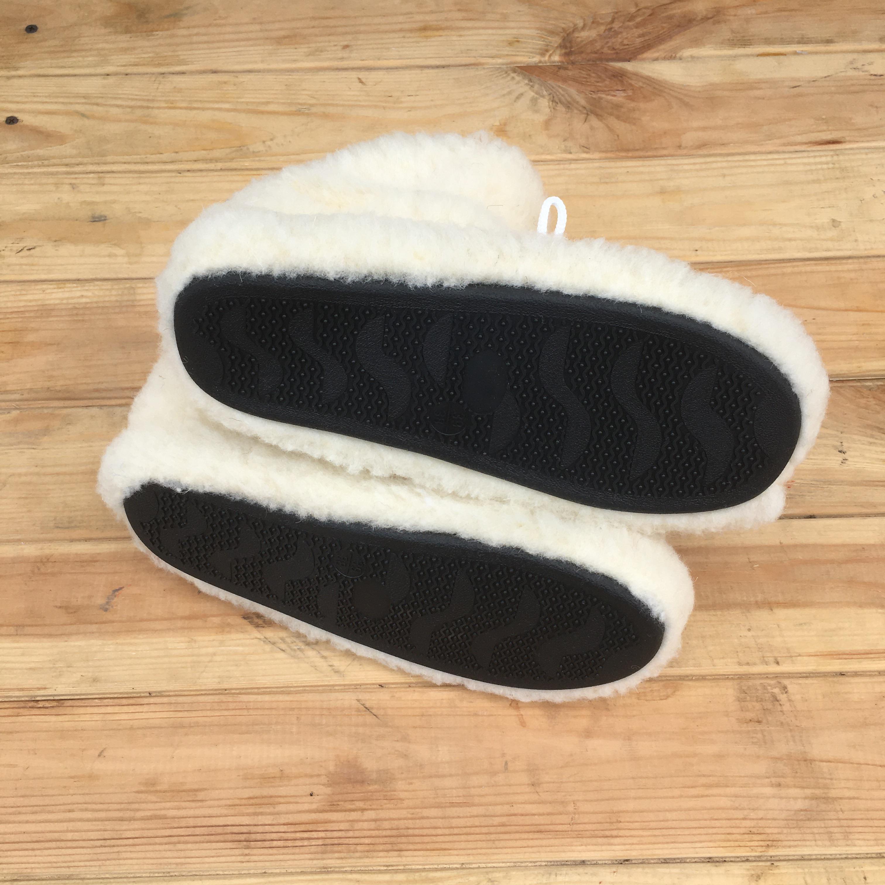 Домашние тапочки теплые из овечьей шерсти Polmar на завязках р. 36-37 (27074444) - фото 3