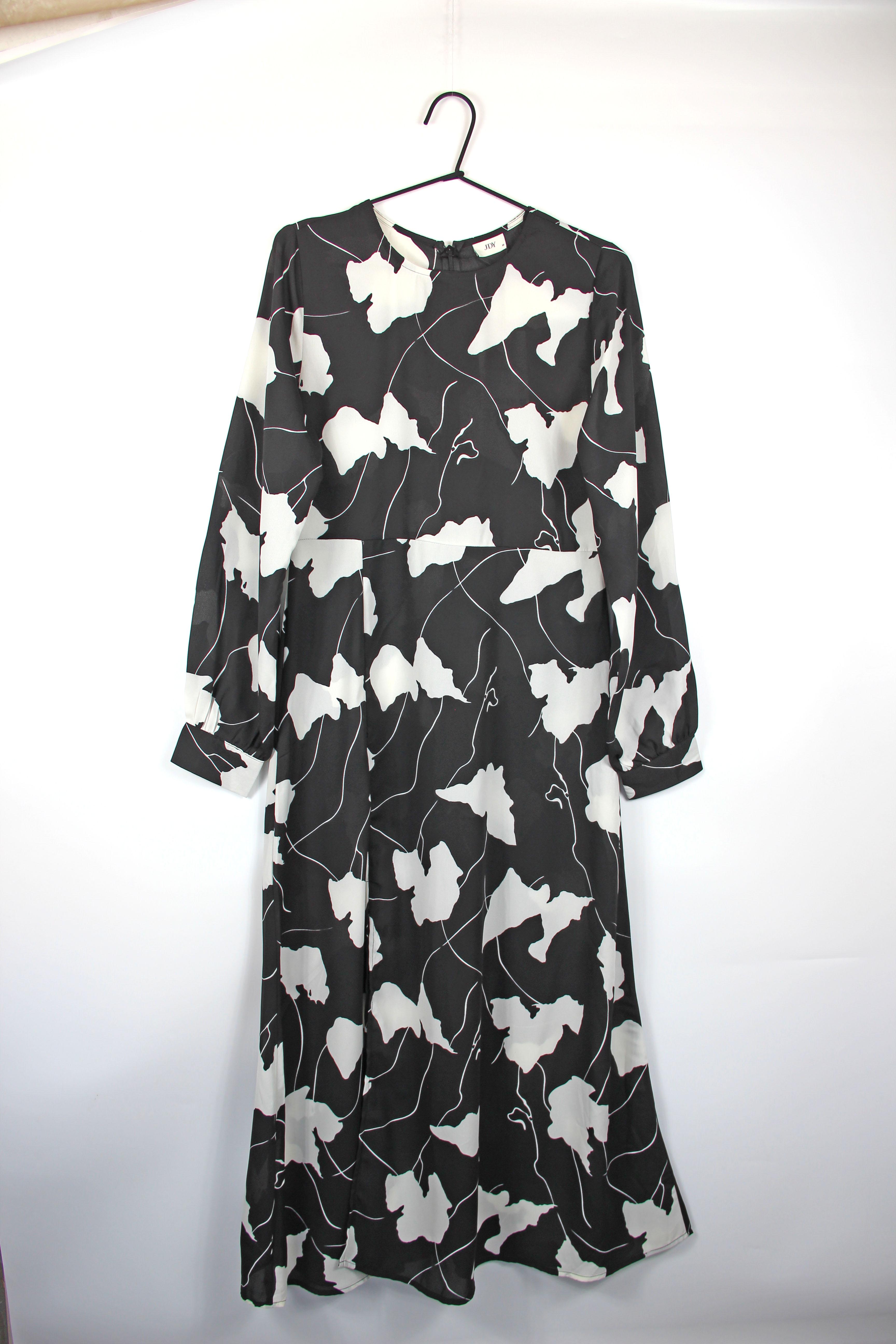 Платье ONLY 15338855 M Черно-белый