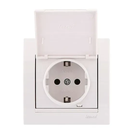 Розетка одинарная с крышкой Lezard Deriy с заземлением Белый (26324533)