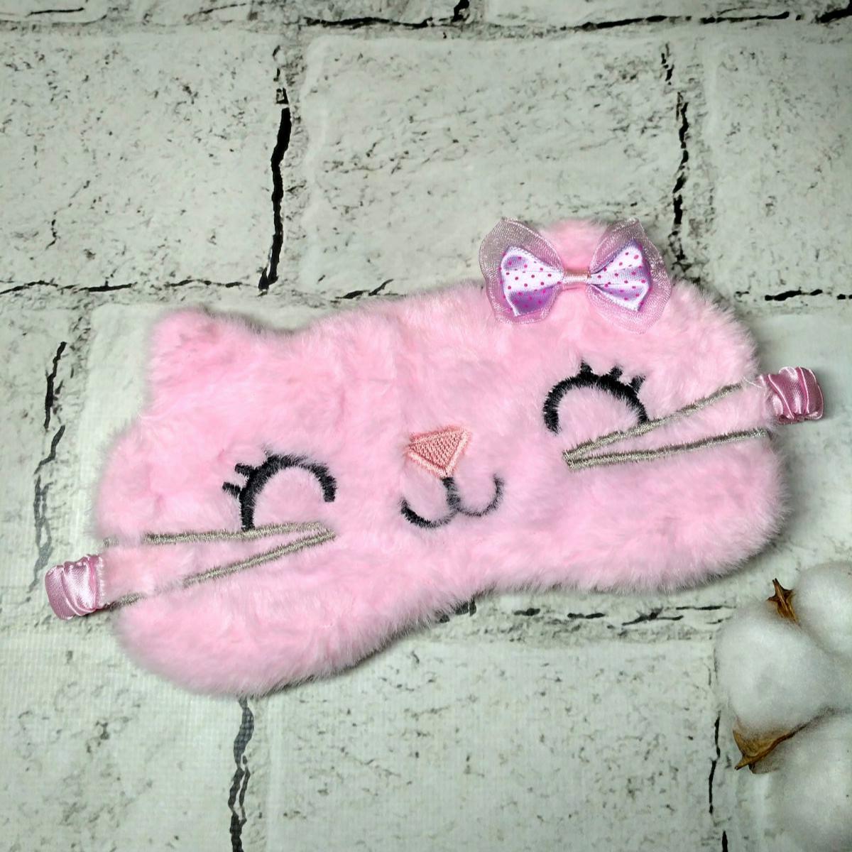 Маска для сну плюшева Котик 19х9 см Рожевий (20240-1) - фото 1