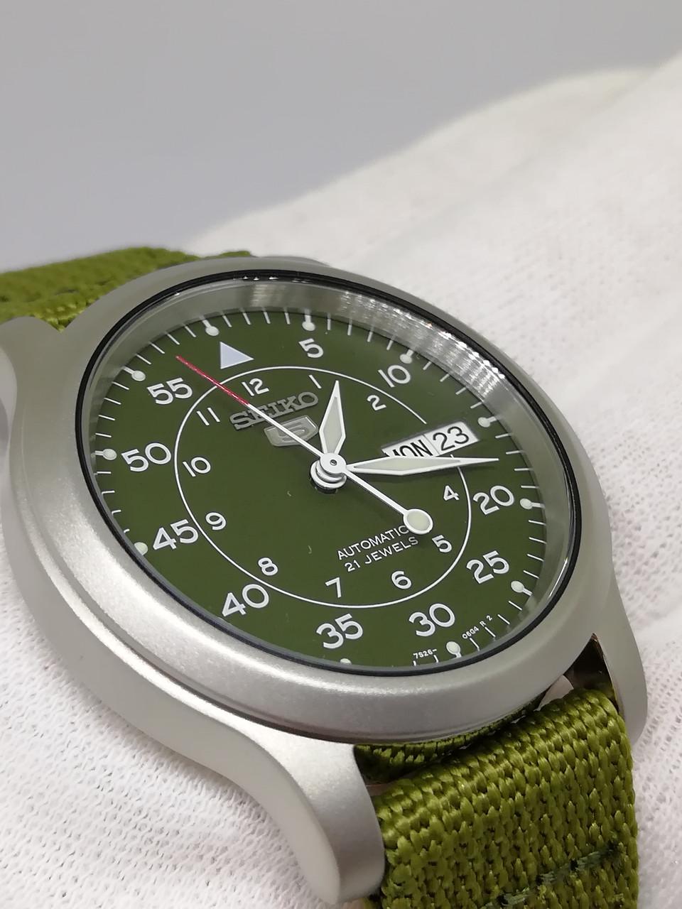 Наручные часы мужские Seiko 5 SNK805K2 (532206087) - фото 4 Наручные часы мужские Seiko 5 SNK805K2 (532206087) - фото 4