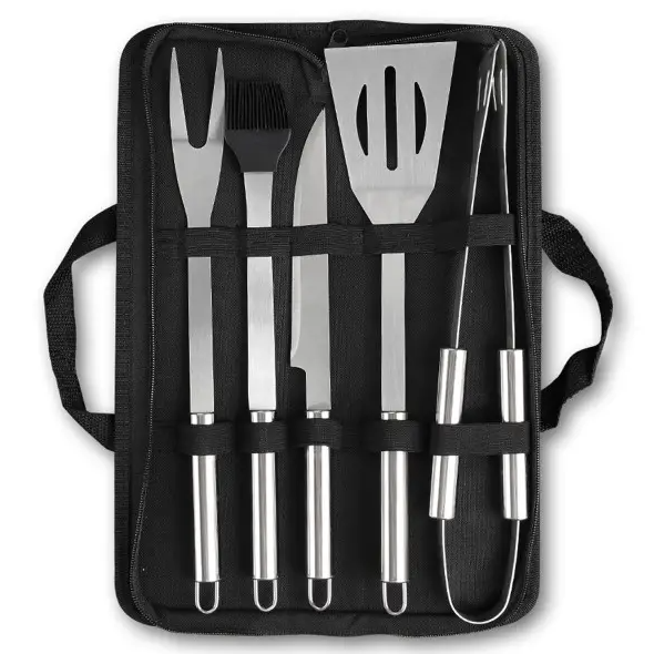 Набор аксессуаров для гриля и барбекю в чехле 5 предметов (HP-20-72) Набор аксессуаров для гриля и барбекю в чехле 5 предметов (HP-20-72)