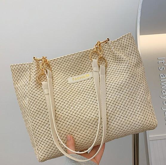 Женская сумка L00216 с ажурной вставкой светло- бежевая 32х26х11 см - фото 4 Женская сумка L00216 с ажурной вставкой светло- бежевая 32х26х11 см - фото 4